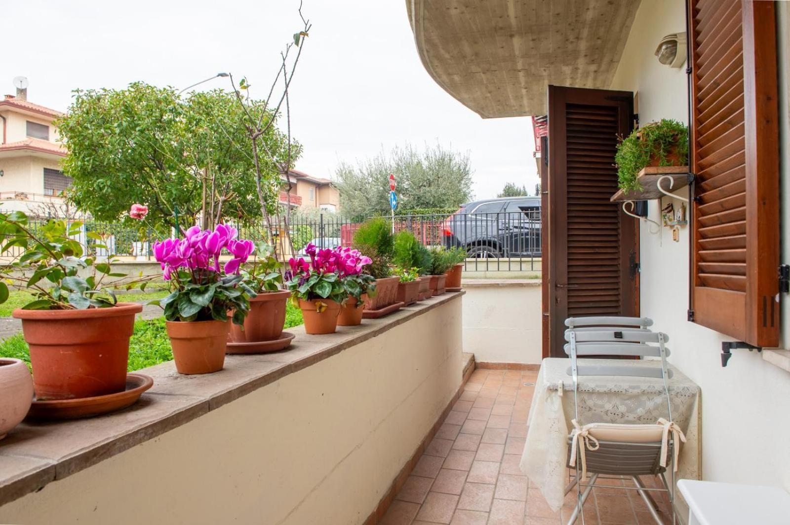 Апартаменты A Casa Di Francesco Санта-Мария-дельи-Анджели-э-деи-Мартири Экстерьер фото